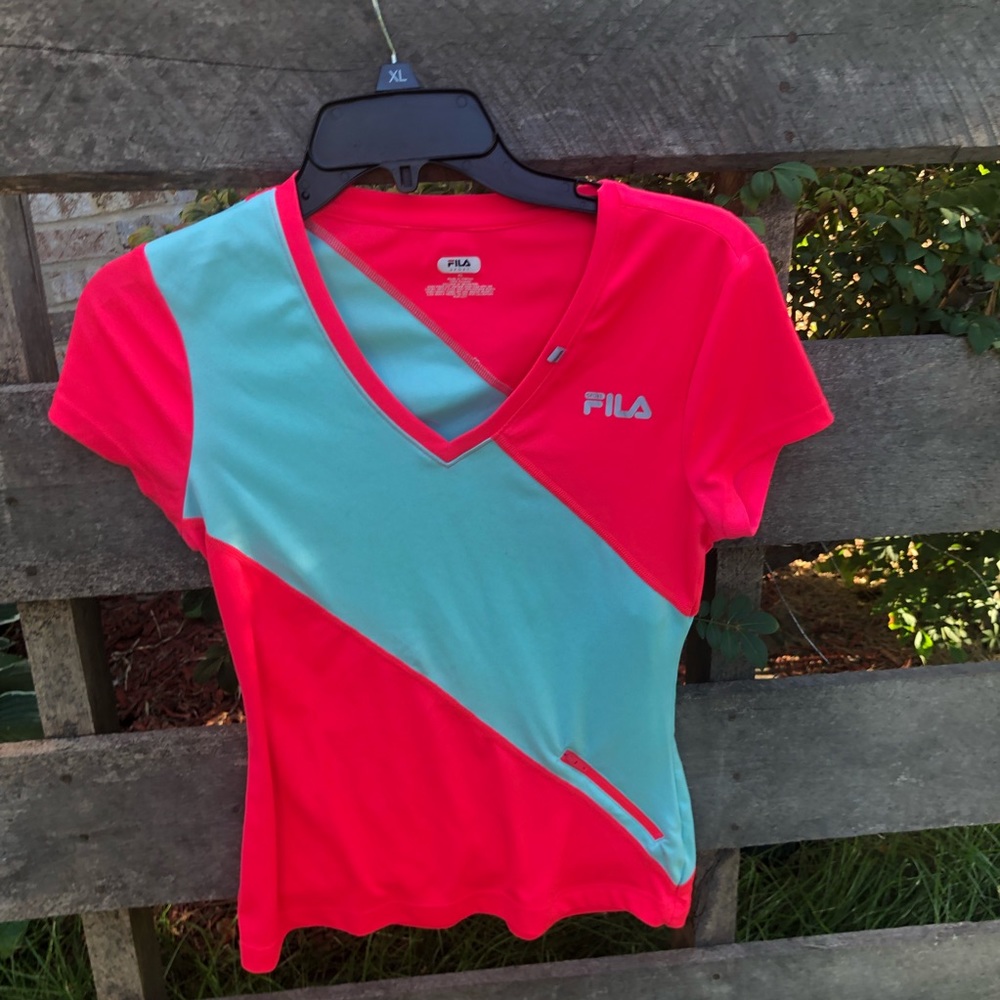 Fila women’s small pink and blue workout top